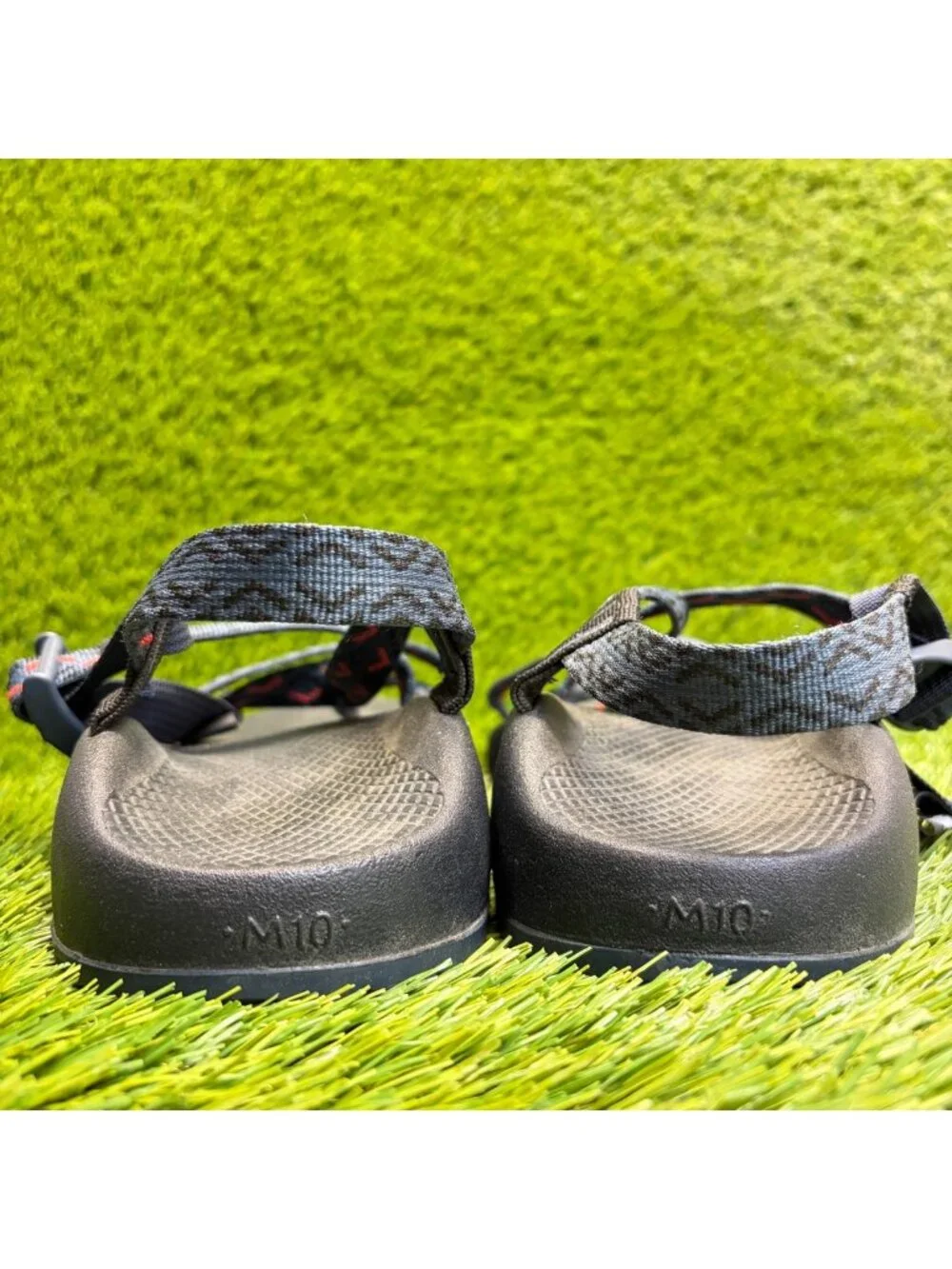 Chaco Z/2 Classic Mens Size 10 Blue Black Beach Outdoor Sport Strappy Sandals